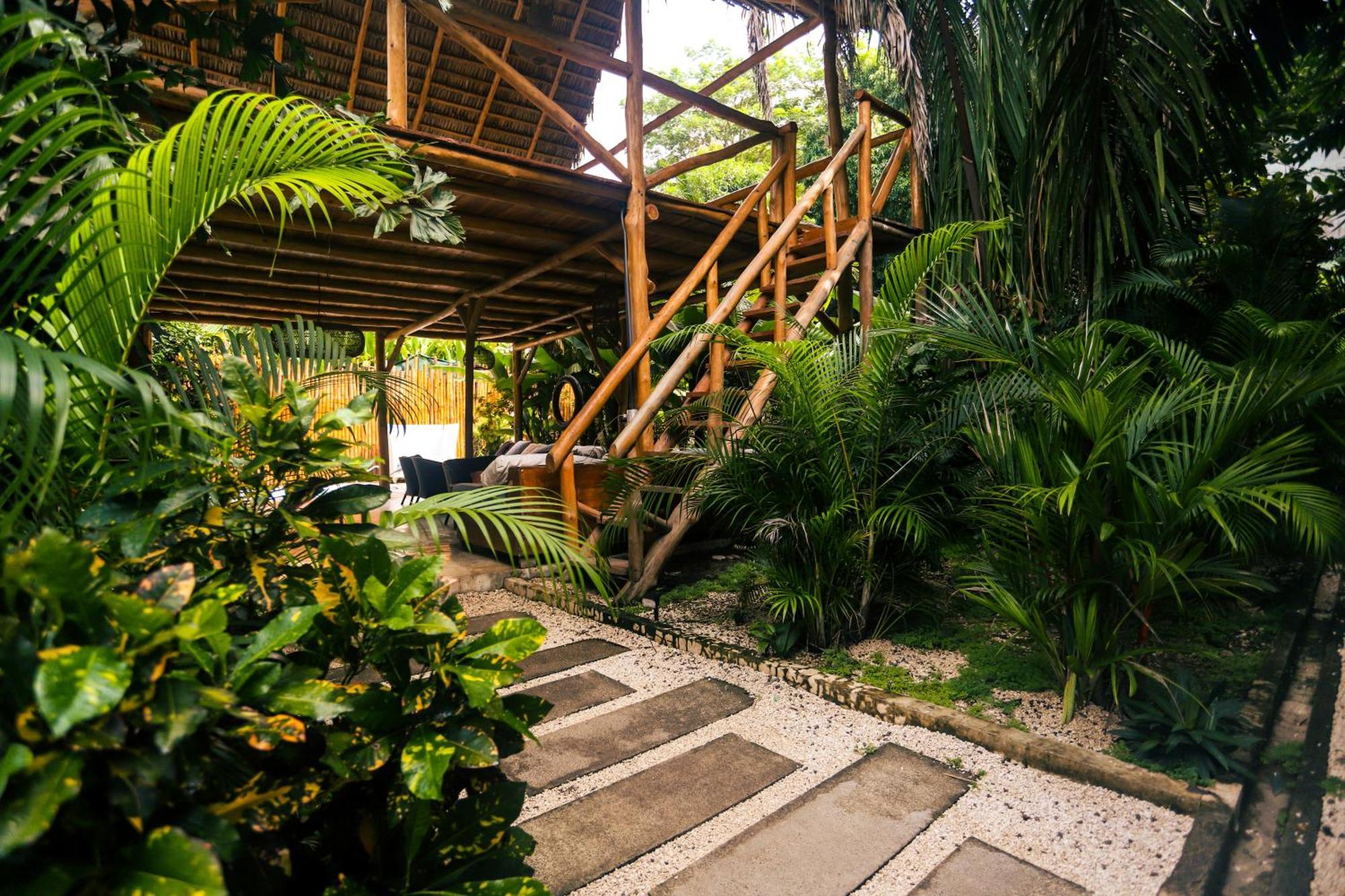 Cabinas Playa Surf Hostel Playa Santa Teresa  Eksteriør bilde
